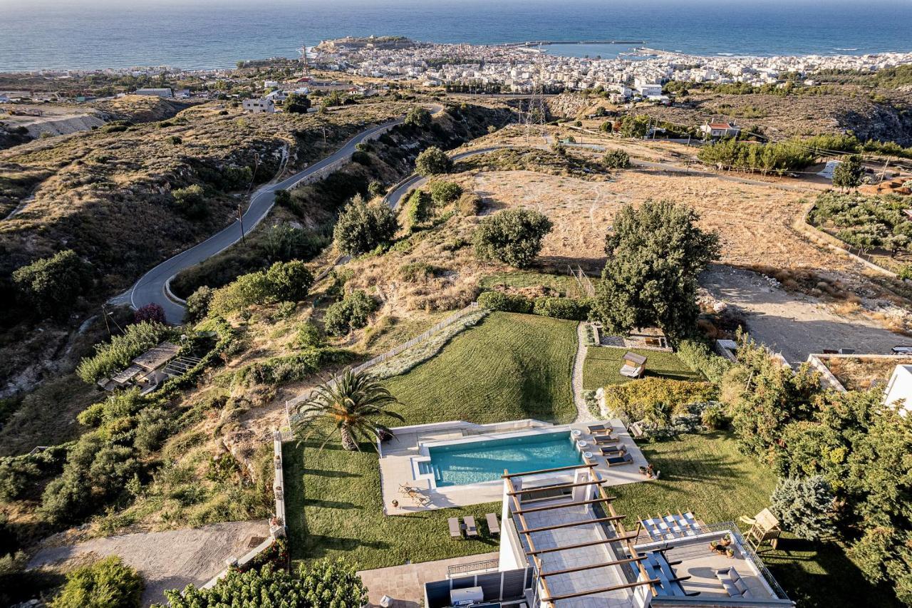 Villa Heora - The Floating Residence Tria Monastiria Εξωτερικό φωτογραφία