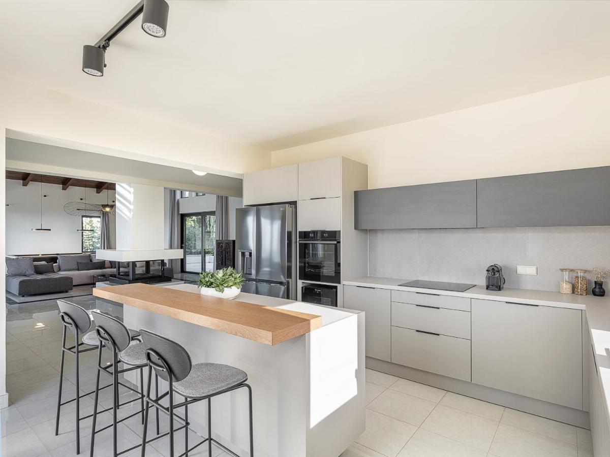 Villa Heora - The Floating Residence Tria Monastiria Εξωτερικό φωτογραφία