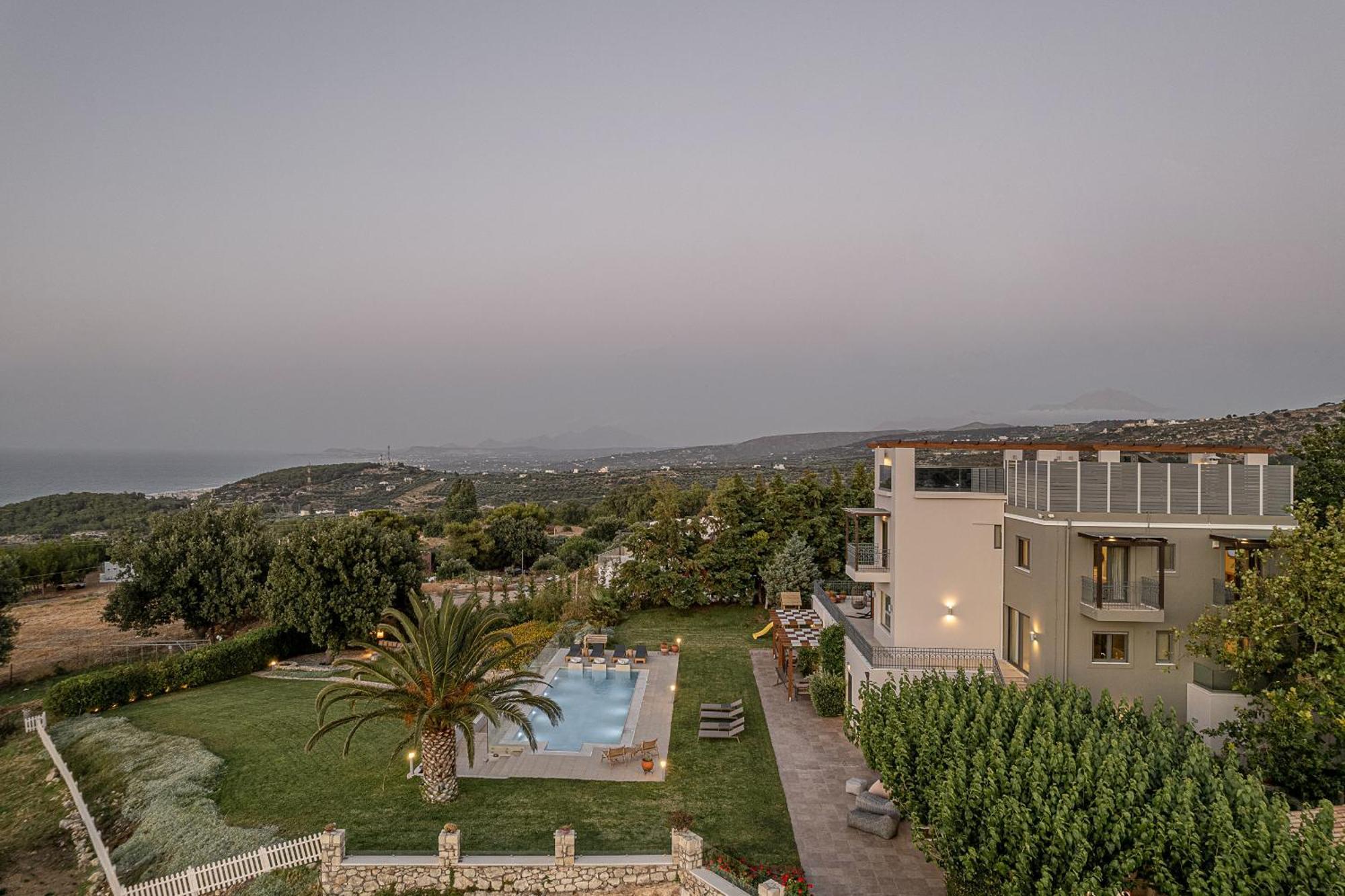 Villa Heora - The Floating Residence Tria Monastiria Εξωτερικό φωτογραφία